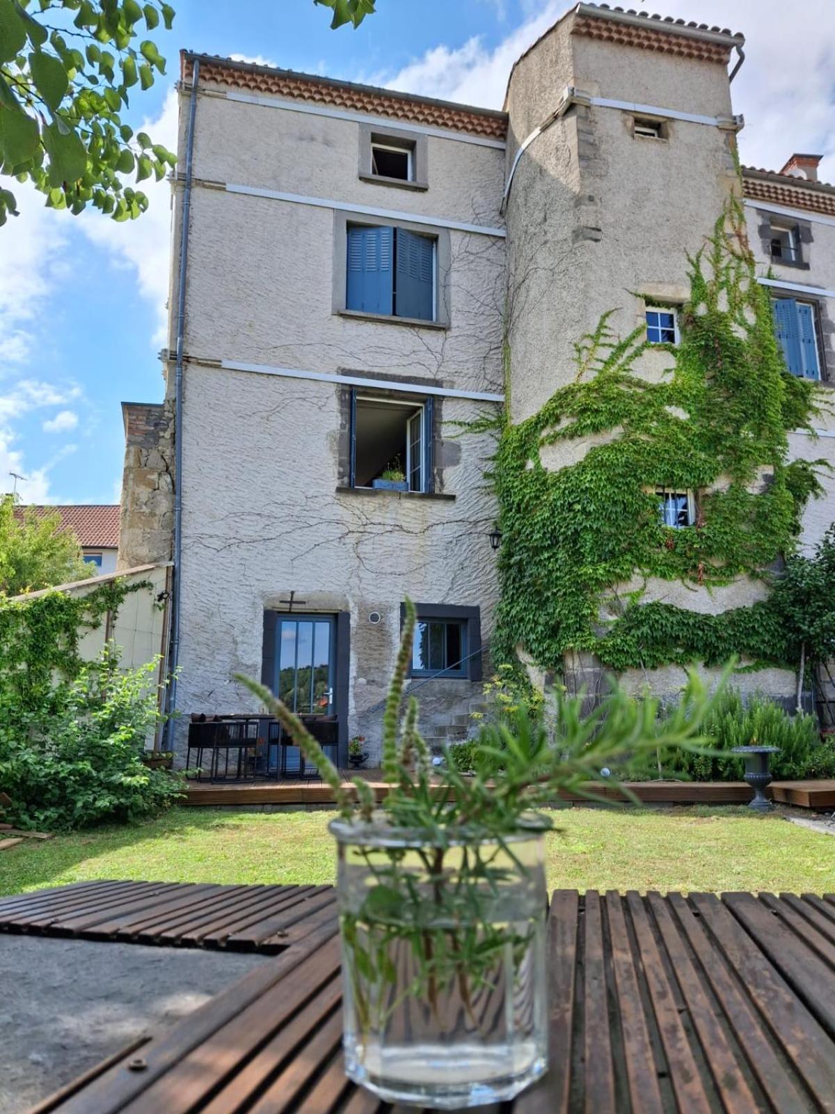 Bed and Breakfast Cote Tour Orcet Zewnętrze zdjęcie